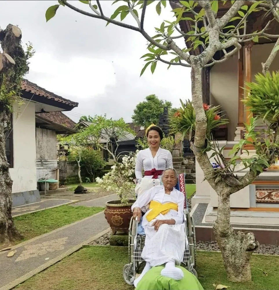 Putu and her grandmother