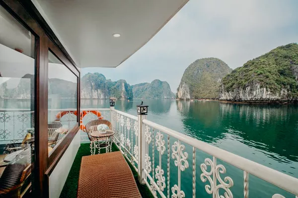 2D1N Halong Bay Cruise (4-Star) | With Cycling Trip on Cat Ba Island