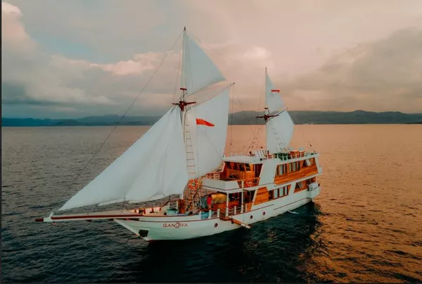 Sightseeing Boat Cruise in Indonesia