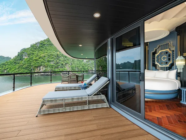 President Fore Deck ( Fourth deck - Private Terrace & Sea-view Jacuzzi )