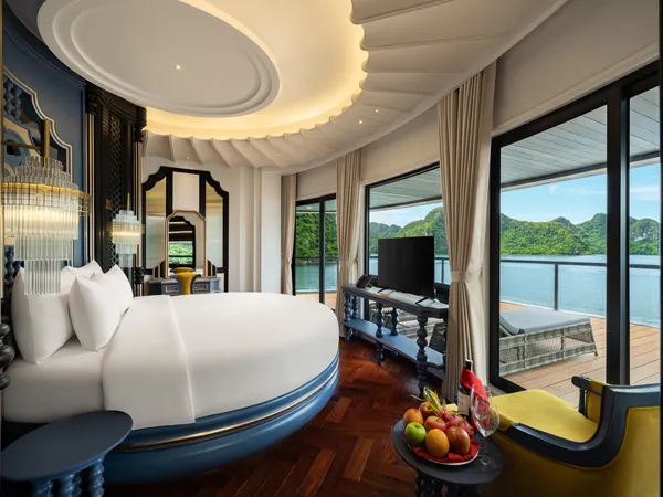President Fore Deck ( Fourth deck - Private Terrace & Sea-view Jacuzzi )