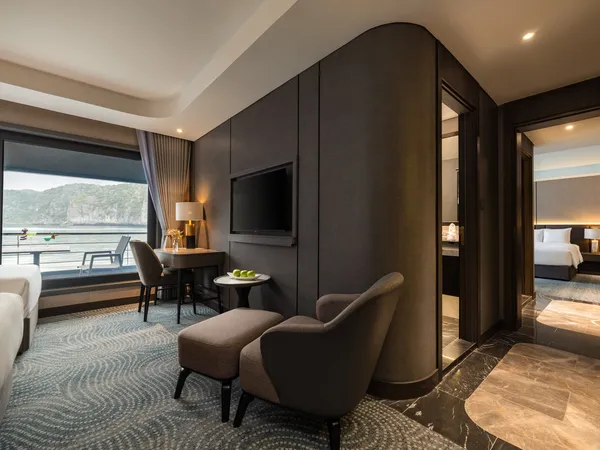 Family Connecting Suite Sea View with Private Balcony