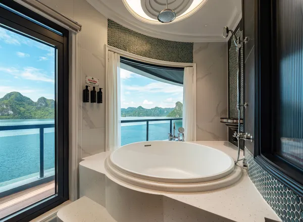 President Fore Deck ( Fourth deck - Private Terrace & Sea-view Jacuzzi )