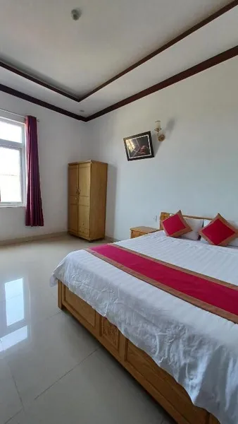 Lak View Hotel