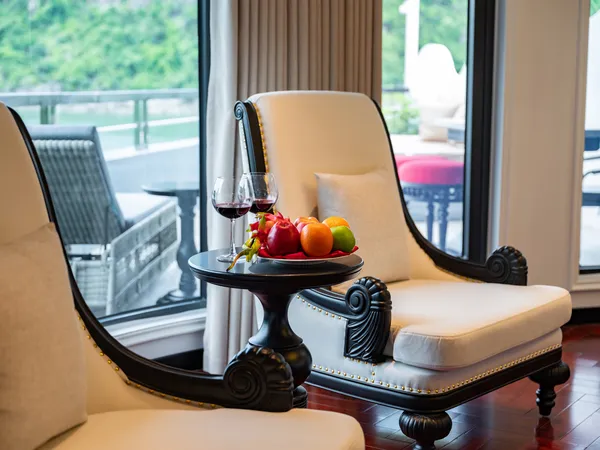 VIP Suite Bow View ( Second deck - Private balcony & Sea-view Jacuzzi )