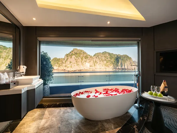 Honeymoon Suite Sea View 