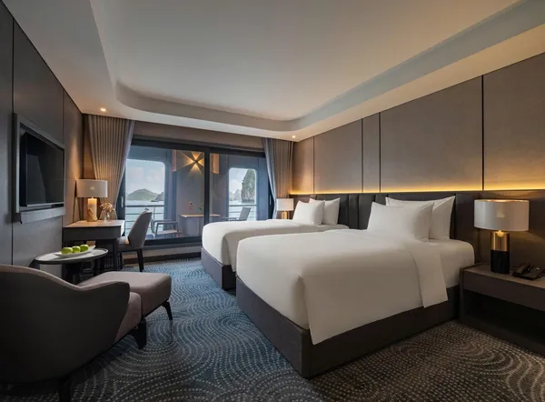 Junior Double/Twin Suite Sea View with Private Balcony
