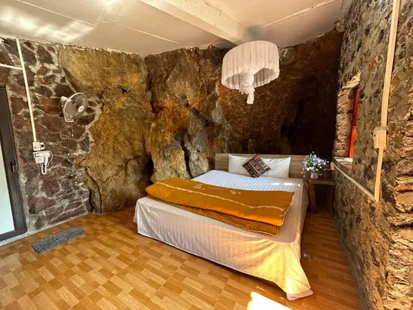 Khuoi Ky Stone Village Homestay