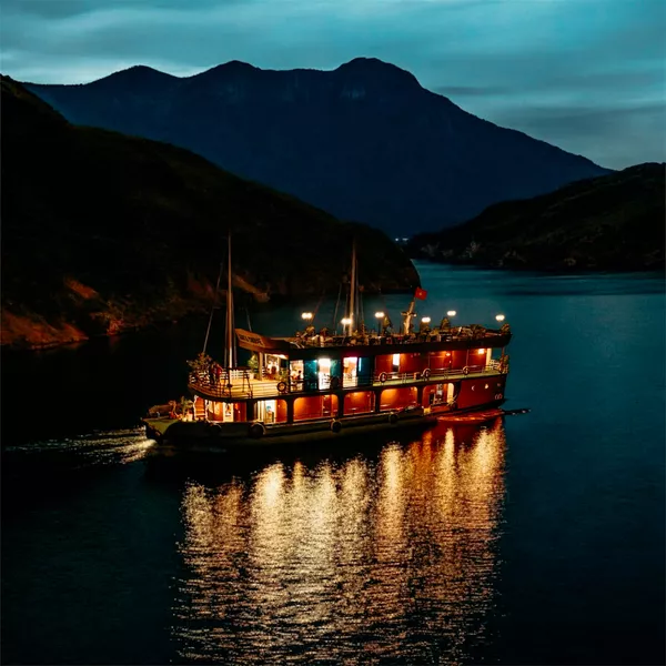 2D1N Cat Ba Cruise