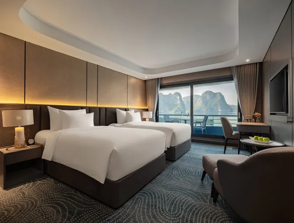 Family Connecting Suite Sea View with Private Balcony
