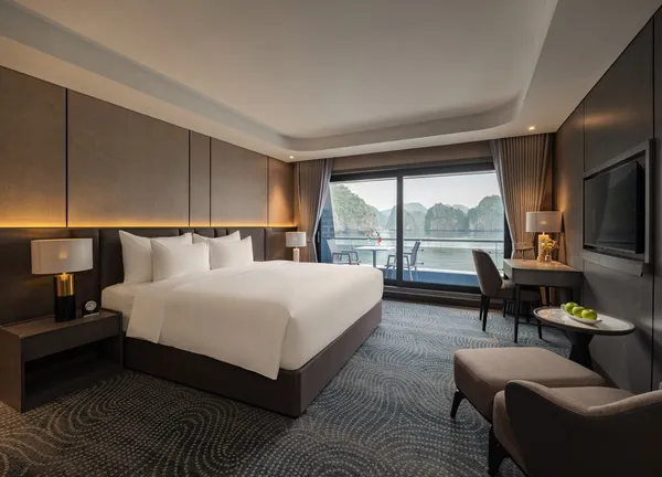 Family Connecting Suite Sea View with Private Balcony