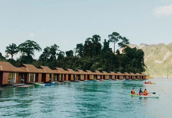 Floating Rafthouse
