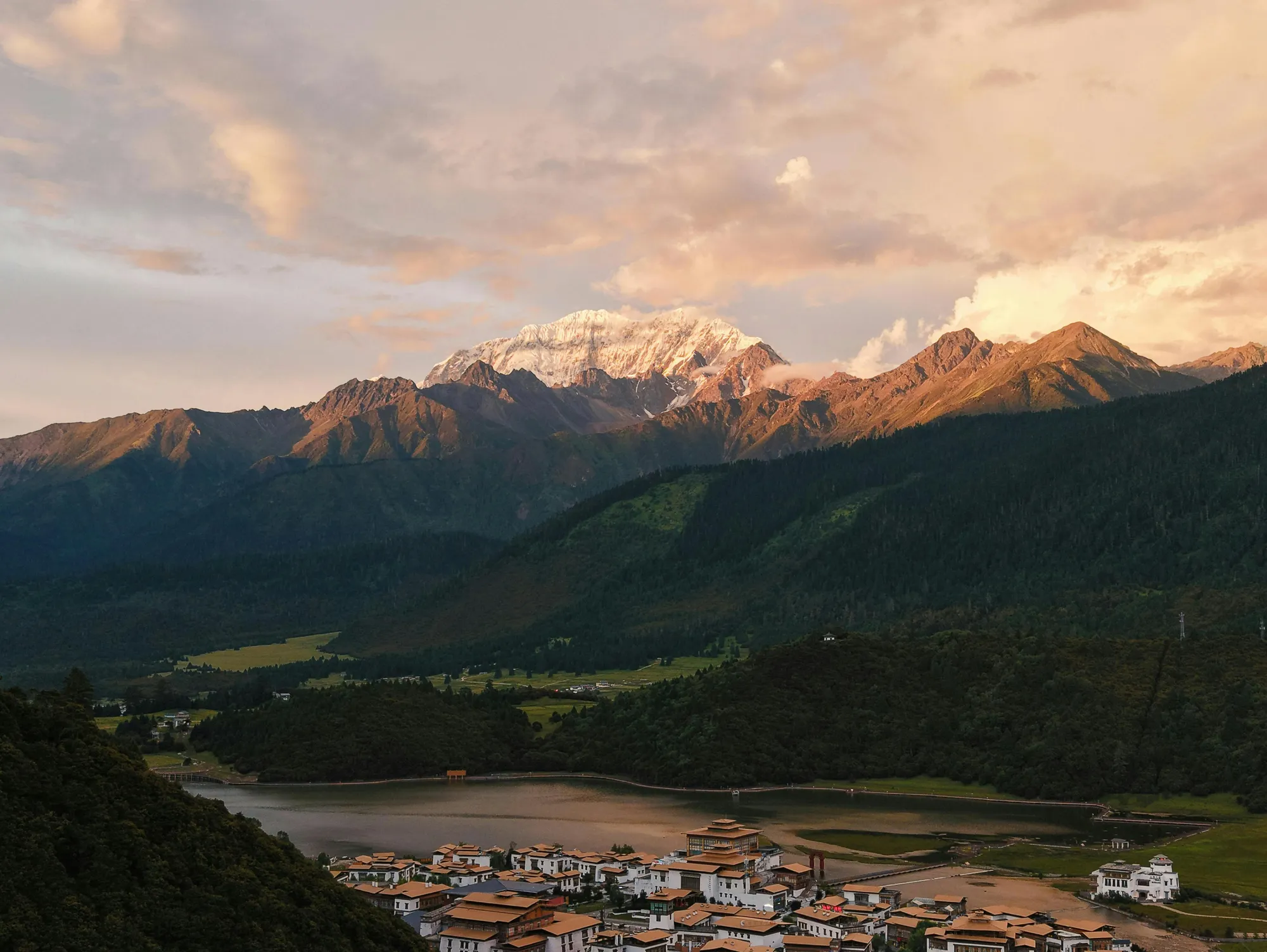 Yunnan: Ultimate Guide + How to Avoid The Crowds [2026]