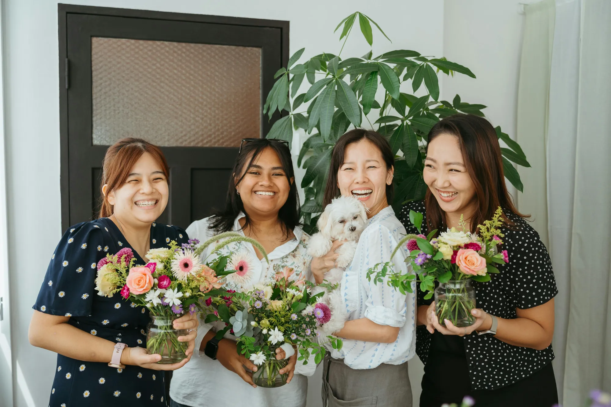 Lupakan Brunch! 19 Cara Unik Merayakan Hari Ibu [2026]